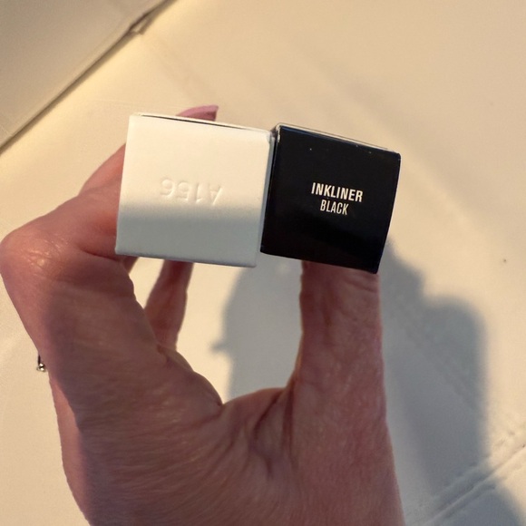 I’ll Makiage Eyeliner Bundle - Picture 3 of 3